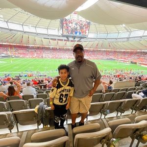 Meet your Posher, Dionte